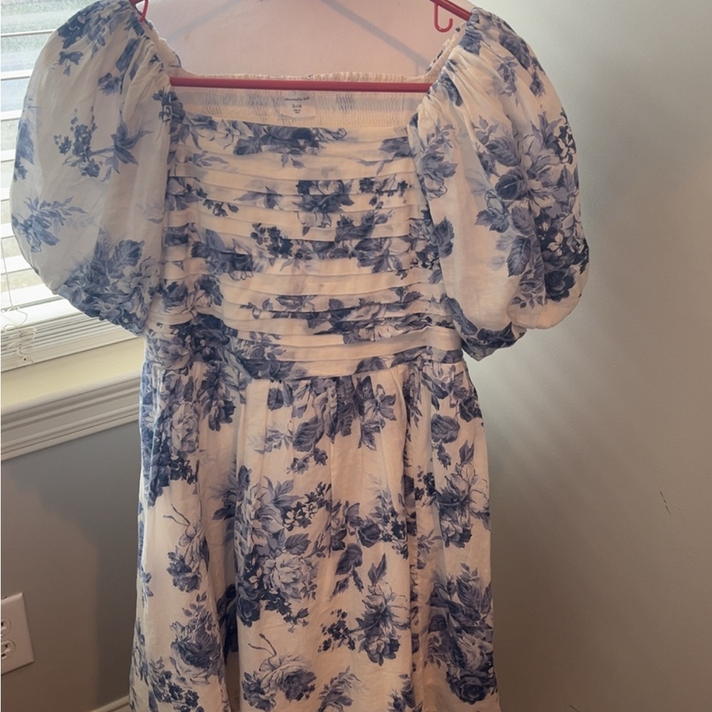 Abercrombie girls blue floral dress